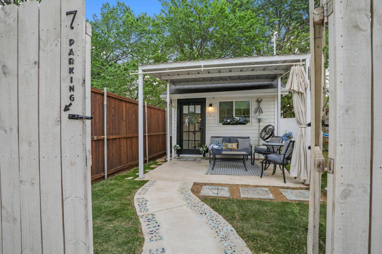 Pet-Friendly Cottage Near Lewisville Lake! Lake Dallas Exterior foto